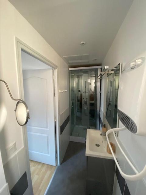 Appartement Avec Balcon Et Parking Prive Mers-les-Bains Exterior foto
